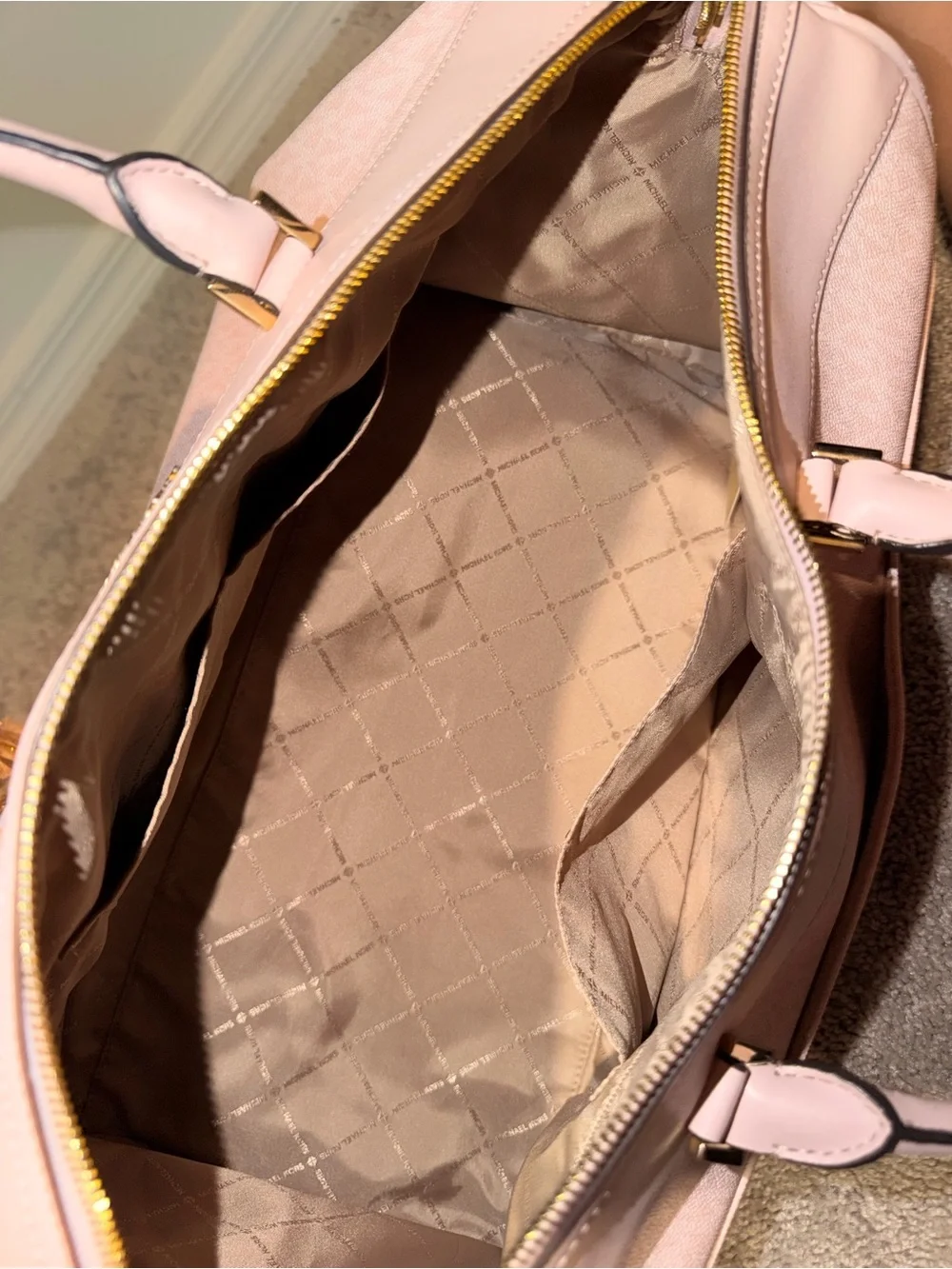 Michael Kors it has